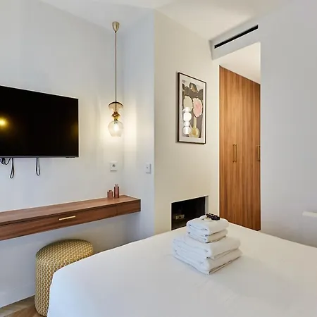 Magnificent With Ac - Center Of شقة